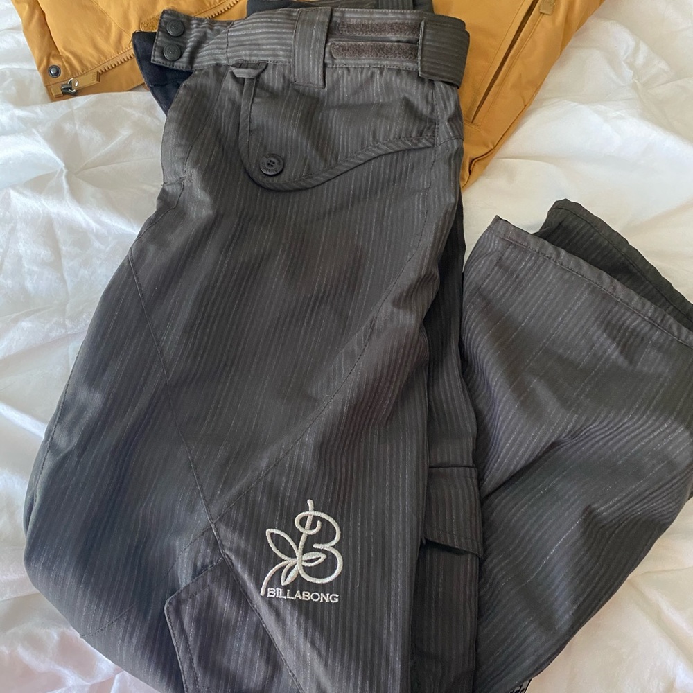 Women’s Billabong Snowboard Pants